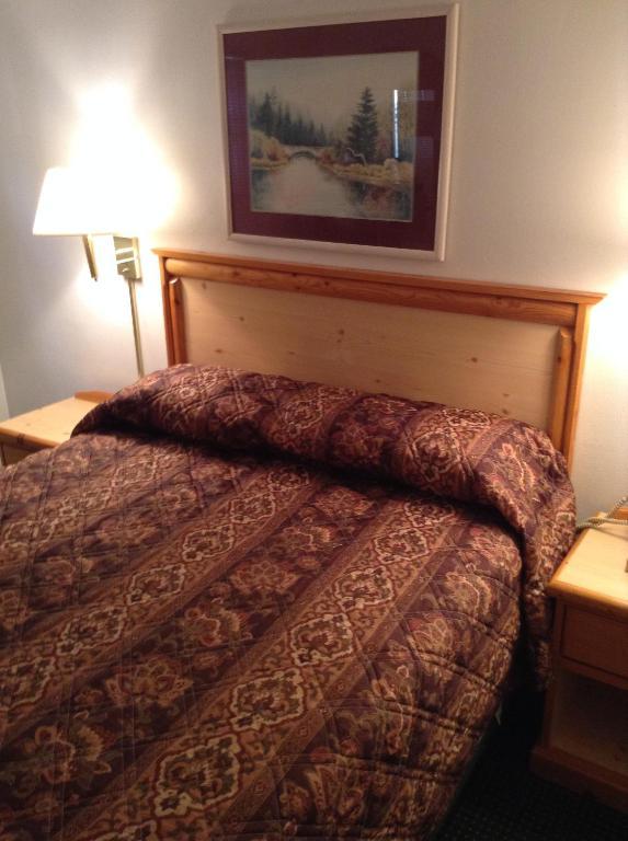 Central Motel Грейт-Фолс Экстерьер фото